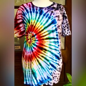 Tie Die Tshirt size Xl FOTL Premium Select NWT hand dyed unisex spiral scrunch